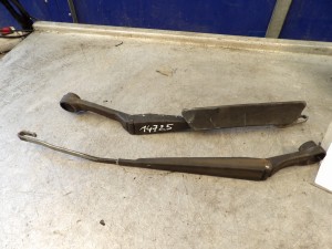 Mazda MX5 II ramiona wycieraczek 1,6B
