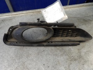 Honda CR-Z ramka, osłona halogenu prawa Hybrid 71102-SZT-G00