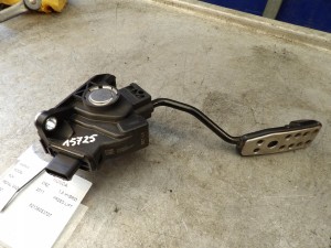Honda CR-Z pedał gazu 1,5 Hybrid 10062C, 52136053707