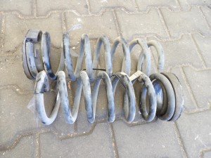 Ford Fusion II USA sprężyna zawieszenia tył