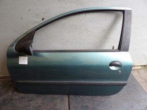 Peugeot 206 drzwi przednie lewe lak. KRV