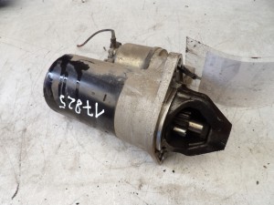 Opel Corsa C rozrusznik 0001106015