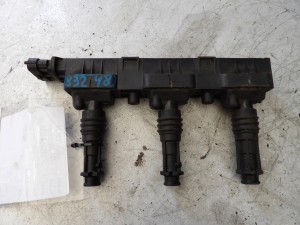 Opel Corsa C cewka zapłonowa 0221503471
