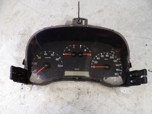 Fiat Punto II zegary, liczniki 46833455 503.000.344.700