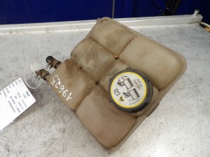 Ford Focus MK2 zbiornik wyrównawczy 1,6B