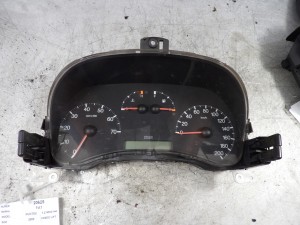 Fiat Punto II zegary, liczniki 46753574 60.0307.990.9 C141