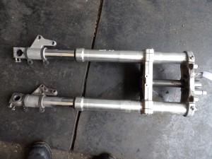Ducati Monster 1000 zawieszenie przednie widelec GD051-50L, GD051-50R