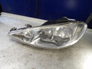 Peugeot 206 lampa przednia lewa