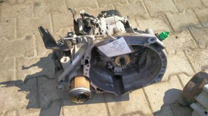 Nissan Micra K12 1,2B 59KW 80KM skrzynia biegów JH3103