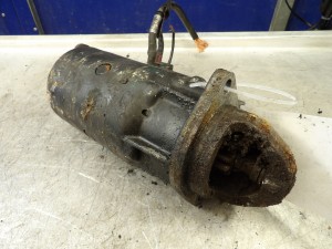 BMW E34 rozrusznik 2,5D