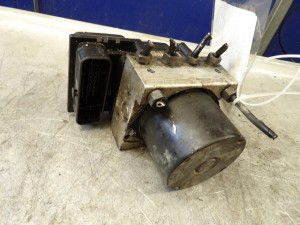 Skoda Fabia II pompa ABS 0265232276