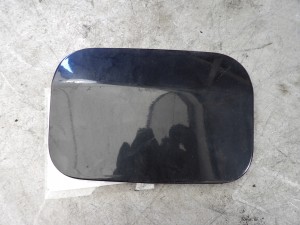 BMW E60 klapka paliwa