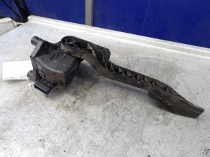 Opel Corsa C pedał gazu 9129423 6PV008110-00