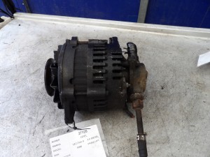 Opel Vectra B 2,0 diesel alternator LR1100501B
