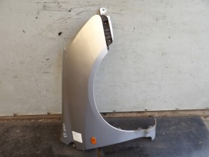 Honda Civic VII błotnik prawy lak. NH623M