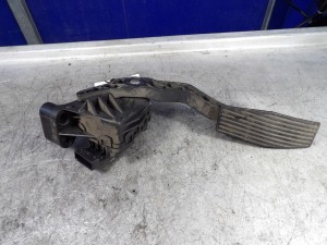 Opel Astra G II pedał gazu 9157998 6PV008112-00