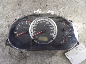 Mazda 5 zegary, liczniki C23555430