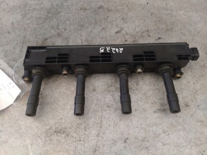 Opel Astra II cewka zapłonowa 0040100259