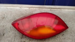 Ford KA 1,3 lampa tylna lewa 97KG13N004BA