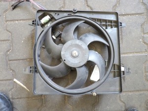 Ford Ka I wentylator chłodnicy 1S5H-8C607-BF C9G4A