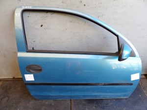 Opel Corsa C drzwi przednie prawe HB 3D lak. 80U