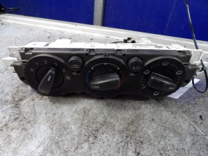 Ford C-Max panel nawiewu, klimatyzacji 7M5T-19980-AA 69607332