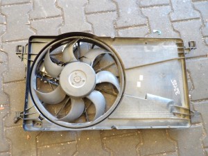 Ford C-Max wentylator chłodnicy 1137328366