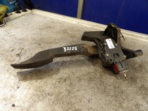 Opel Corsa C pedał gazu 9129423 6PV08110-00