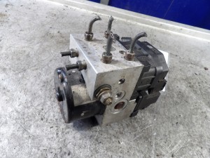Honda Civic VII pompa ABS 0265216895