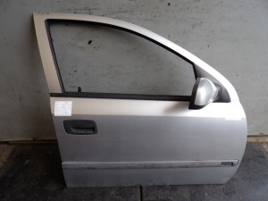 Opel Astra G II drzwi przednie prawe HB 5D lak. Z147