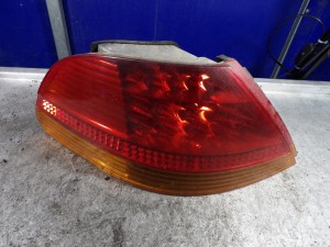 BMW E65 lampa lewa tylna 155513