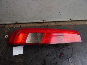 Ford Fiesta MK5 lampa tylna lewa HB 3D 2S51-13A603-B
