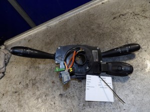 Citroen C3 przełącznik zespolony 96592429XT 203.979