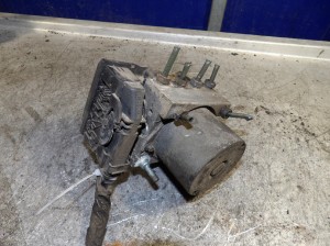 Nissan Primera P12 pompa ABS 0265231317, 47660AV712