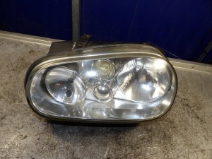 Volkswagen Golf IV lampa przednia lewa 1J2941015A