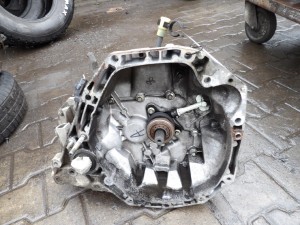 Renault Megane II 1,5DCI 63KW 86KM skrzynia biegów JR5108