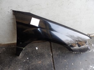 Subaru Forester II błotnik przedni prawy