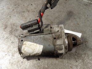 Ford Focus MK2 rozrusznik 1,6B 30659513 8V21-11000-BE TS12E10