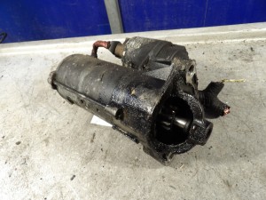 Renault Megane II rozrusznik 1,9D 8200331251 D7R49