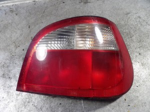 Renault Megane I lampa tylna prawa 7700428321