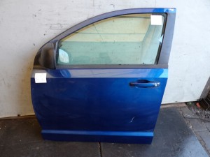 Dodge Journey drzwi przednie lewe