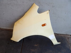 Honda Jazz II błotnik lewy lak. Y63