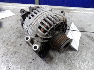 Renault Megane I alternator 1,4B 0124415007 7700421477