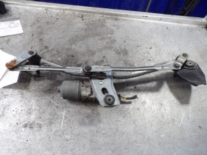 Opel Astra H mechanizm wycieraczek przód 3397020632 0390241538 13111211