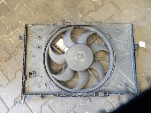 Mercedes W169 A180 wentylator chłodnicy 2,0CDI A1695002693 0130307007