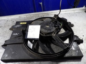 Ford Fiesta MK6 1,4TDCI wentylator chłodnicy 4S6H8C607AE