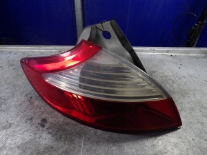 Renault Megane III lampa tylna lewa 265550007R