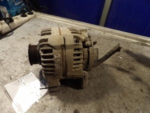 Opel Corsa C alternator 0124425021 55556068