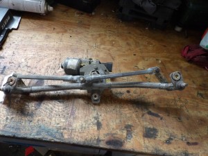 Audi A3 I 8L mechanizm wycieraczek przód 1J1955113B 0390241502