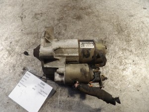 Citroen C5 I rozrusznik 2,0B M000T82081